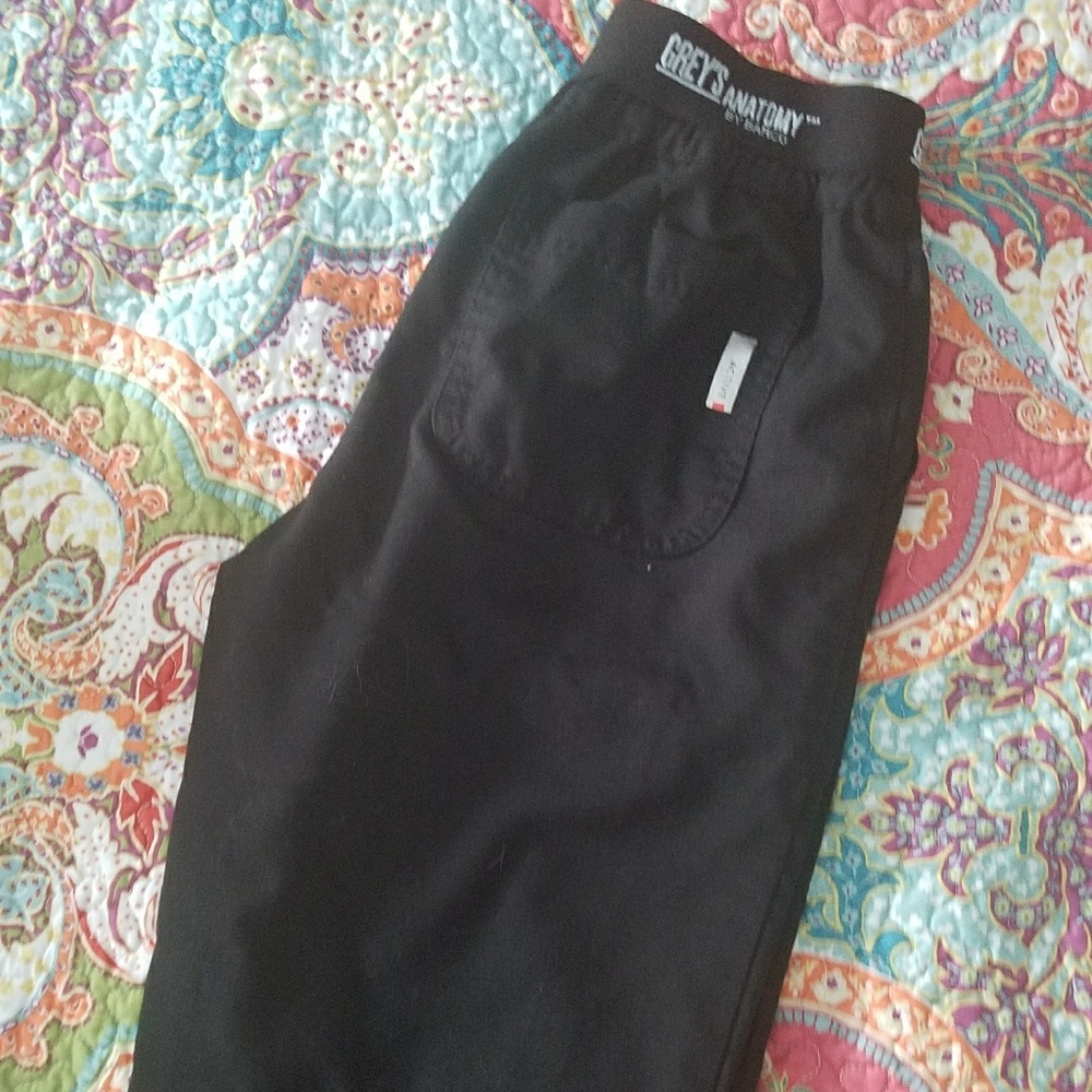 Scrub pants